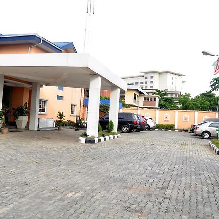 Primal Hotel Isaac John Gra Ikeja Dış mekan fotoğraf