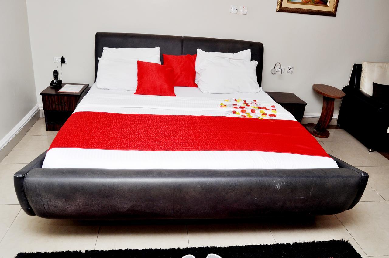 Primal Hotel Isaac John Gra Ikeja Dış mekan fotoğraf